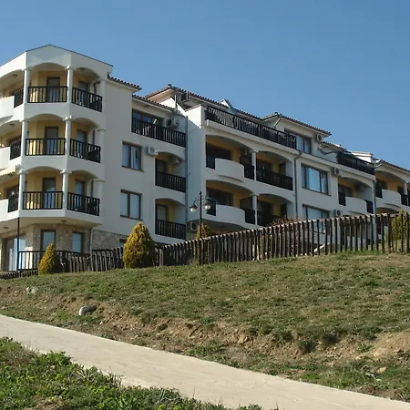 Апарт-отель Tsb Sun Coast